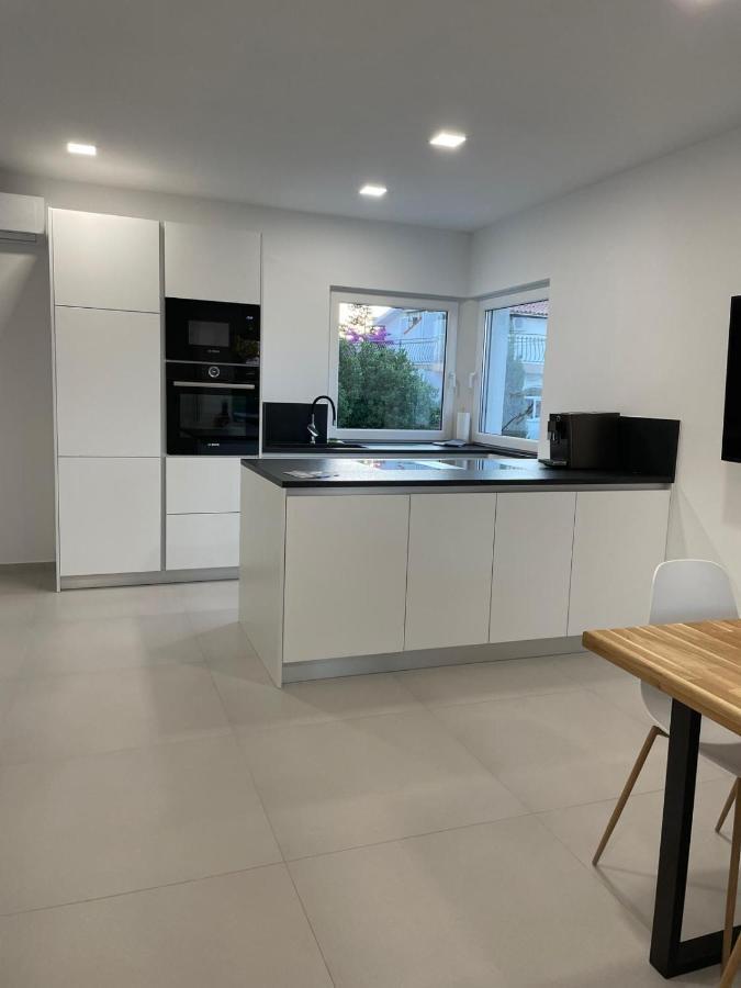 Apartment Rahat Лижнян Экстерьер фото